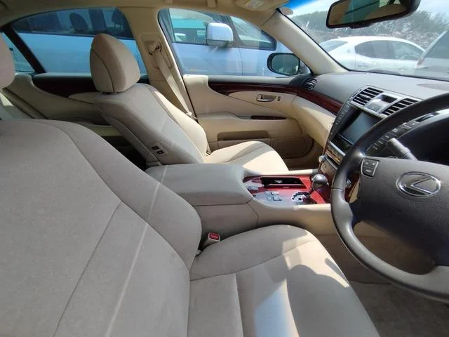 LS LS460 その他