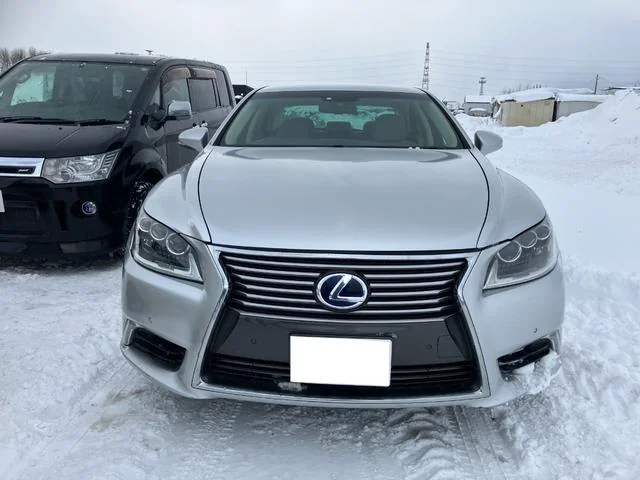 LS LS600h 4WD 外観フロント