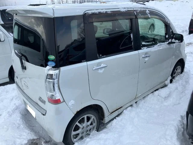 タントエグゼ カスタムG 4WD 外観リア